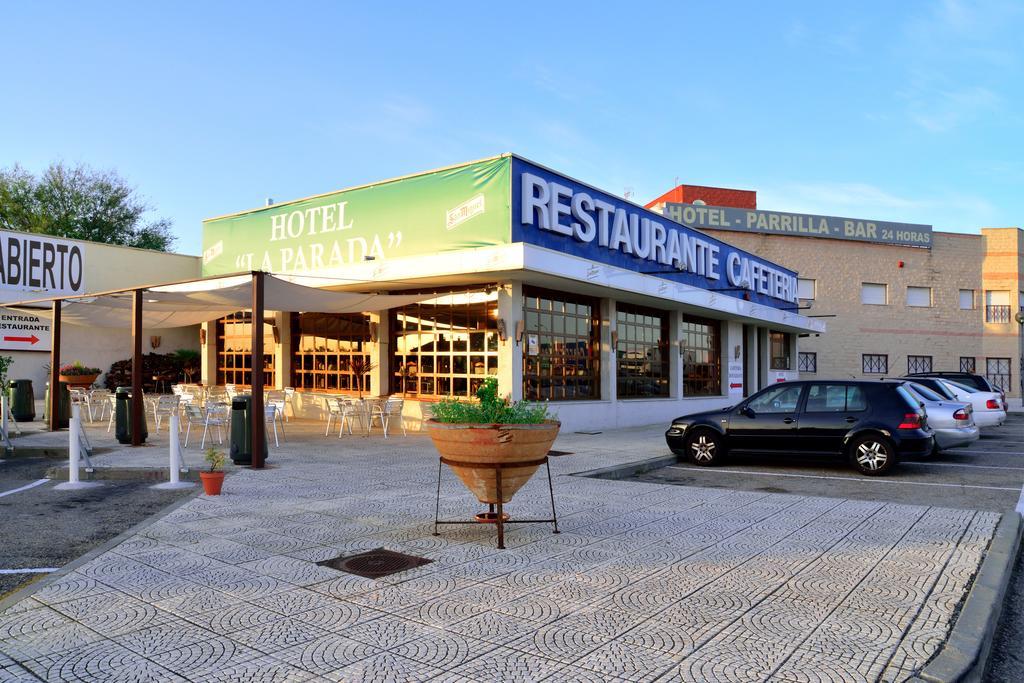 Hotel La Parada Ontigola Exterior photo